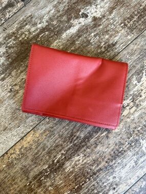 2 for $10 sale: Unused unbranded burnt orange tri-fold cosmetic bag